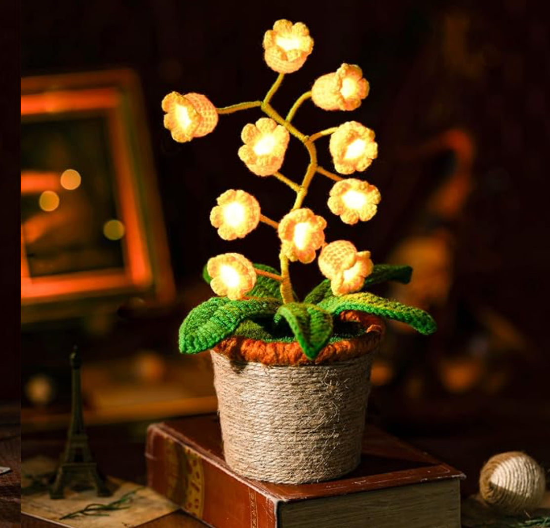 LumiBloom™ Floral Crochet Lamp