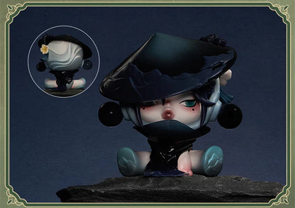 ShadowPull™ Mystery Figure Box