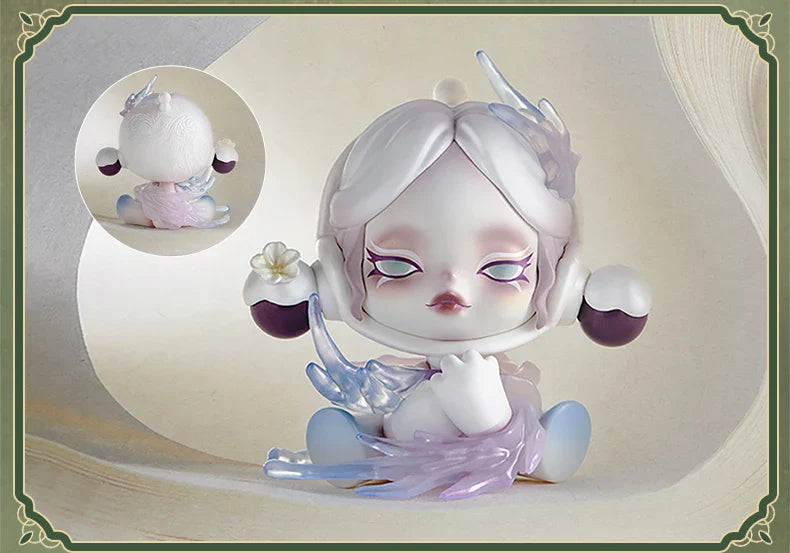 ShadowPull™ Mystery Figure Box